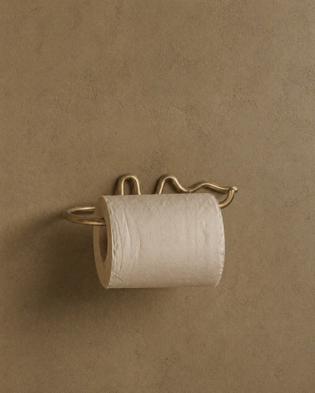 Glenn Brass Holder