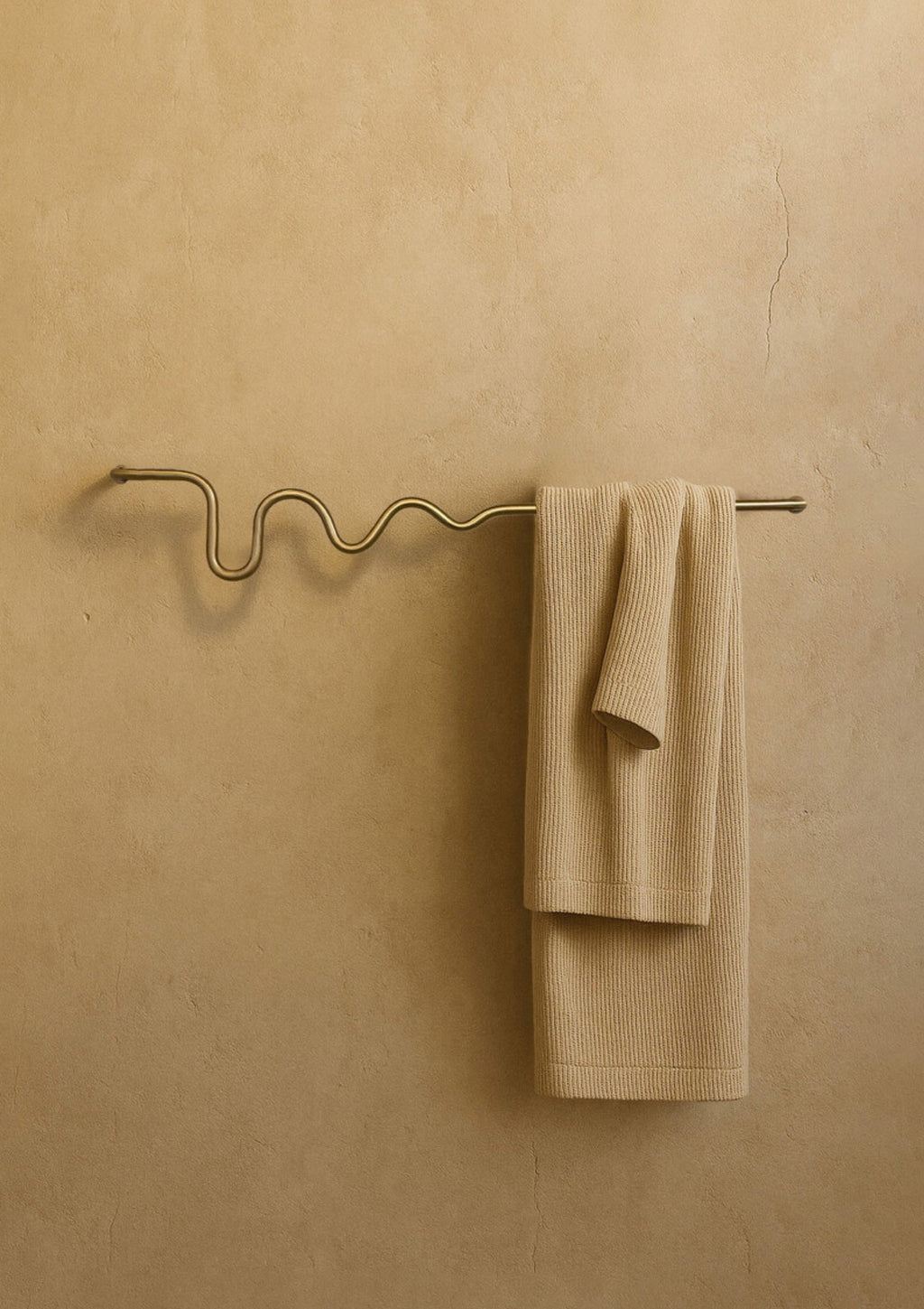 Glenn Towel Bar